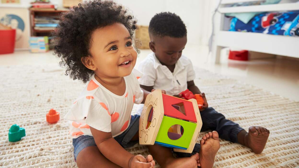 5 Best Toddler Learning Toys for Smarter And Happier Kids