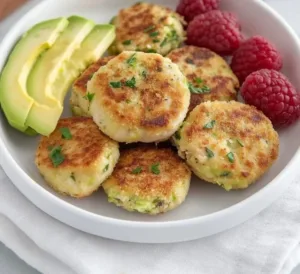 Nutritious chicken and broccoli nuggets for baby food