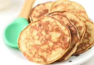 Plate of egg free banana pancakes for babies made with 3 ingredients
