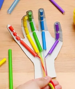 DIY robotic hand project for kids, easy and educational activity