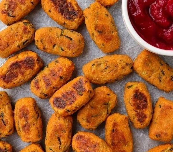 Healthy vegan snacks for busy moms, offering guilt-free deliciousness.
