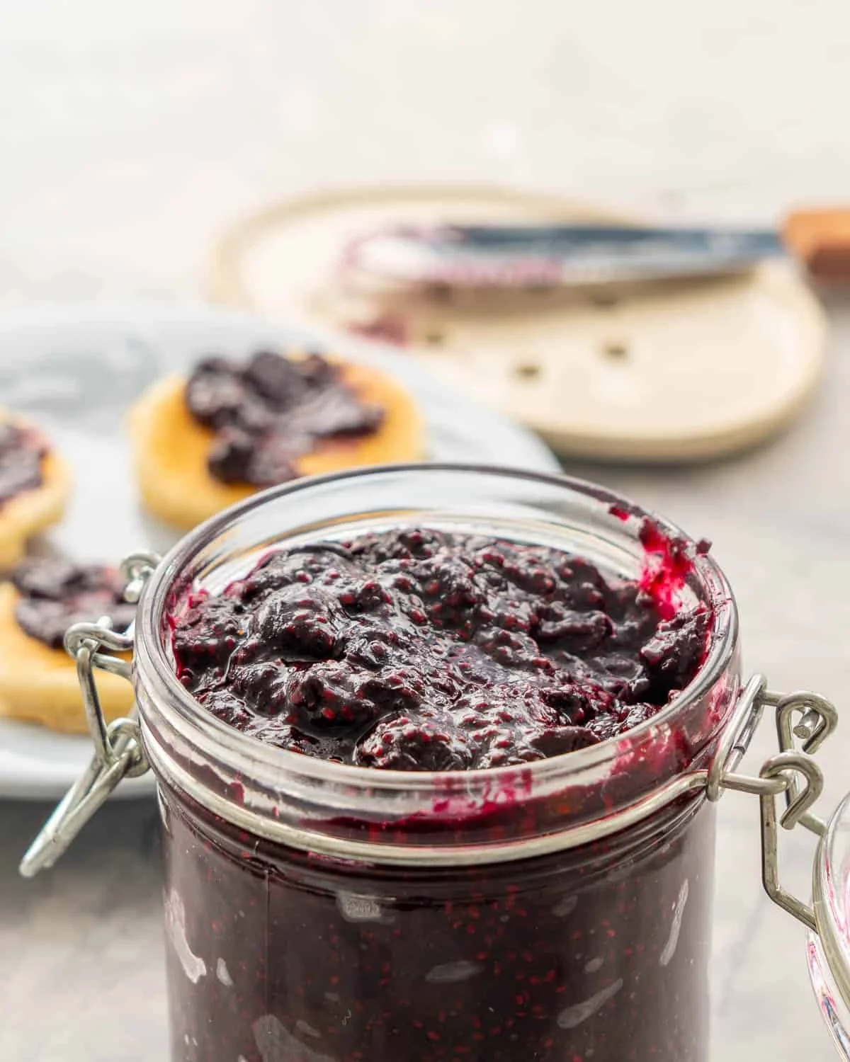 Easy Ways to Make Blueberry Chia Jam for Busy Moms and Toddlers