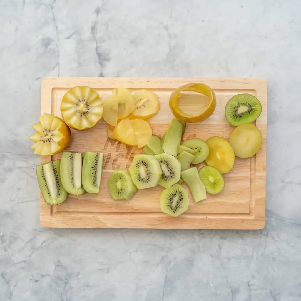 Step-by-step guide to cut kiwi fruit for easy consumption